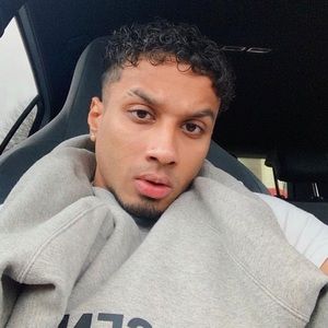 Meet your Posher, Nicolas